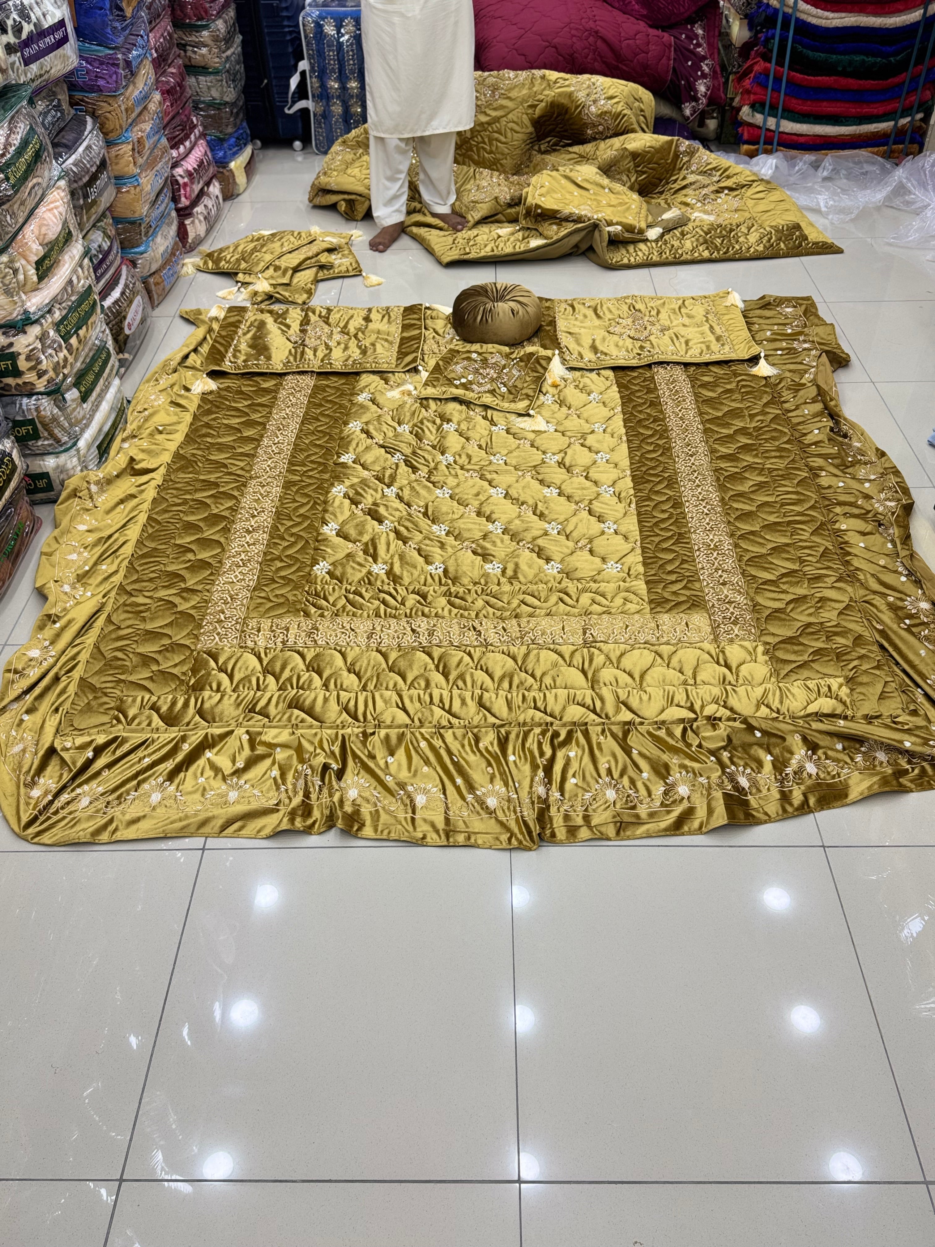 Head Mate Bridal bedsheet 13 pcs