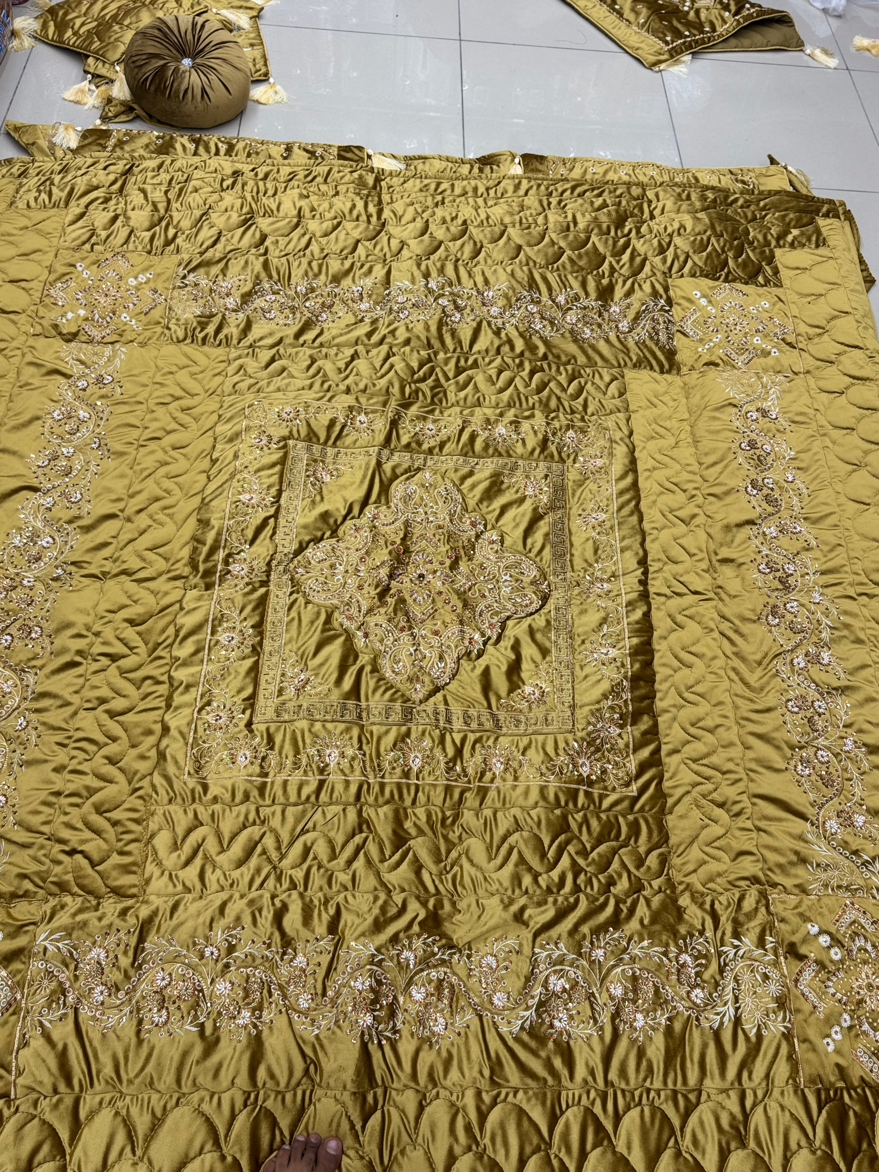 Head Mate Bridal bedsheet 13 pcs