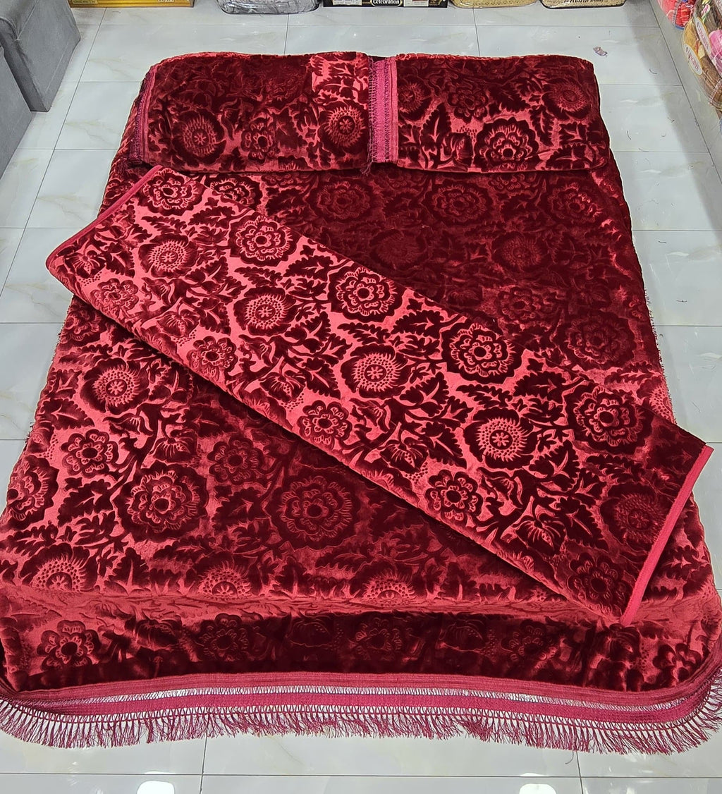 👑 Crown Campbell 4 Pcs Bedding Set